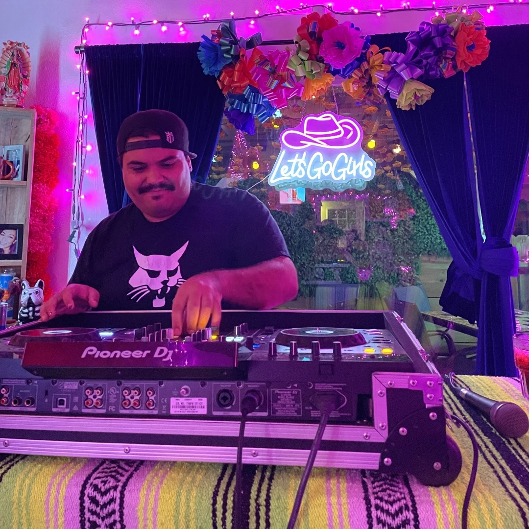 Dj Pleasant portrait